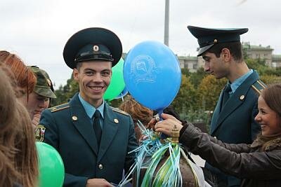 В Петербурге пожарные устроили праздник